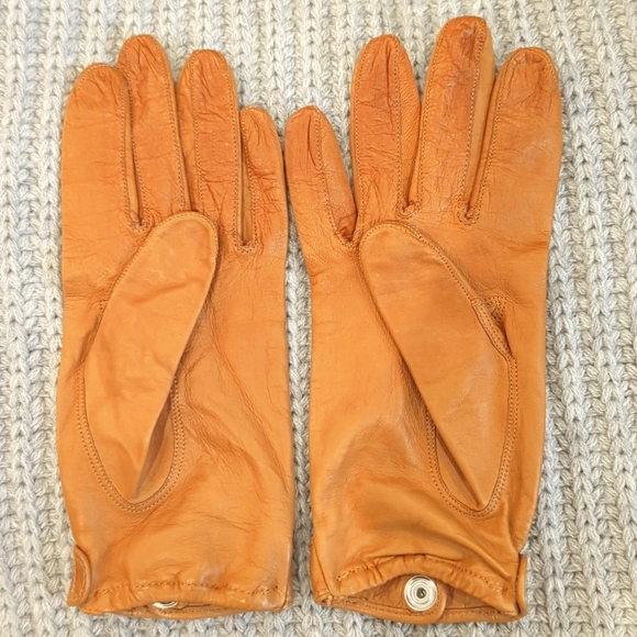 Hestra Caramel Leather Gloves - Picture 2 of 4